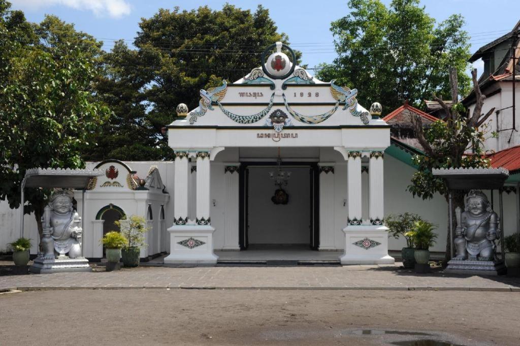 Grage Jogja Hotel Джокякарта Екстериор снимка