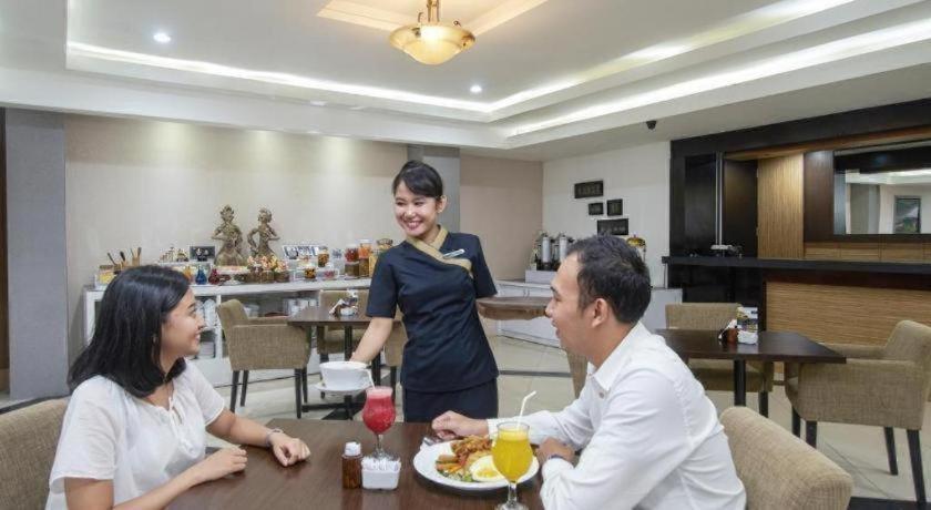 Grage Jogja Hotel Джокякарта Екстериор снимка